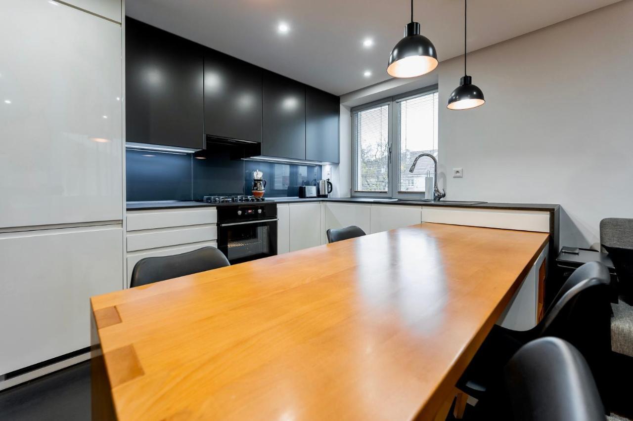 Luxury Apartment In The City Centre Caşonia Exterior foto