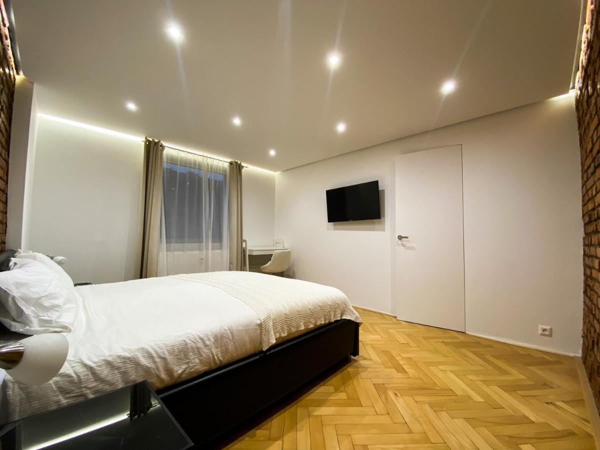 Luxury Apartment In The City Centre Caşonia Exterior foto